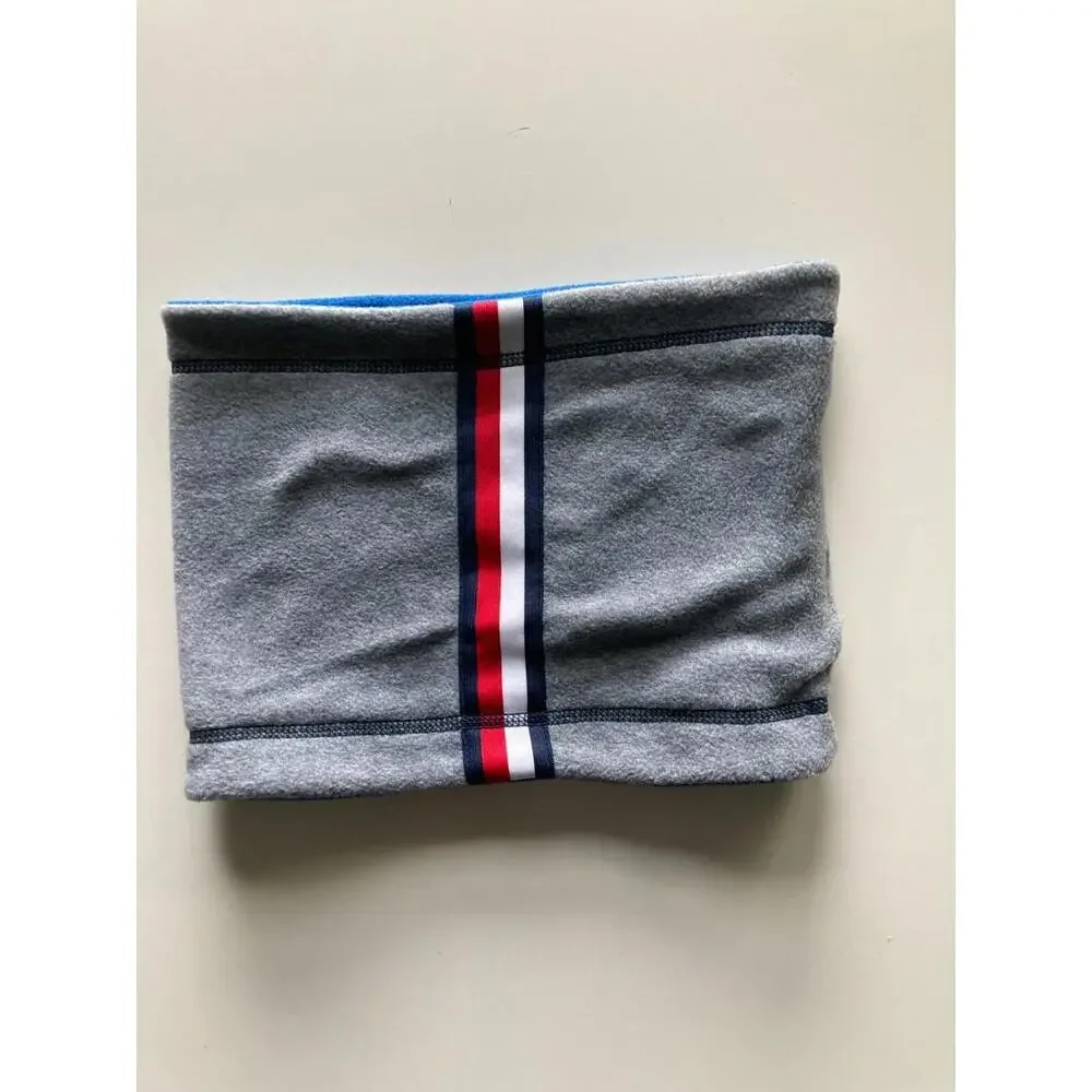 Tommy Hilfiger $29 REVERSIBLE Unisex  Blue Scarf OS